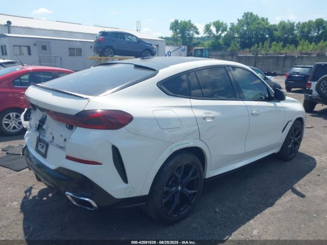 2021 BMW X6 5UXCY6C04M9G74224 Photo 3