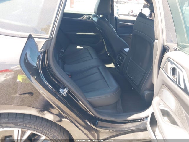 BMW 430I 2022 WBA63AV09NFM00947 Image 8