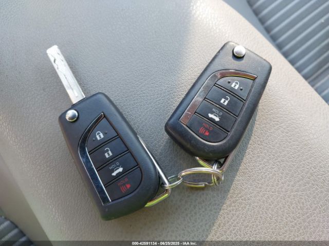 2022 TOYOTA CAMRY 4T1G11AK2NU071553 Photo 10