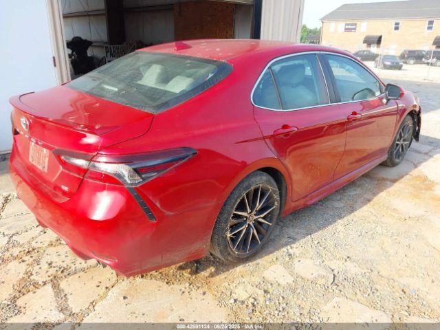 2022 TOYOTA CAMRY 4T1G11AK2NU071553 Photo 3