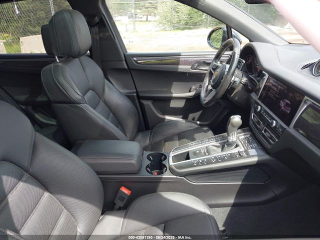 2021 PORSCHE MACAN WP1AB2A58MLB35721 Photo 4