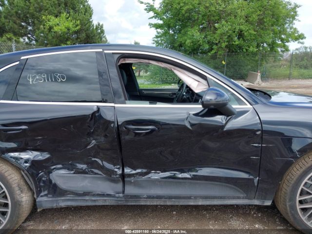 2021 PORSCHE MACAN WP1AB2A58MLB35721 Photo 5