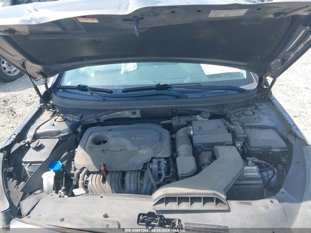 5NPE24AF1JH700303 Hyundai gdi theta-ii