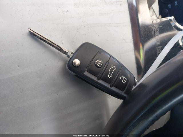 2017 AUDI A3 WAUAUGFF9H1029822 Photo 10