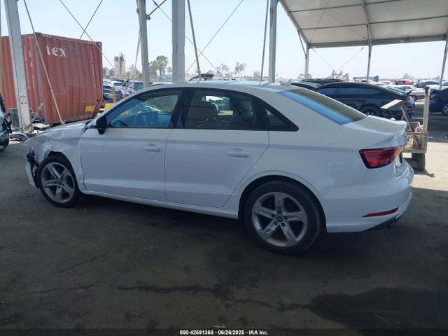 Audi A3 2017 WAUAUGFF9H1029822 Image 14