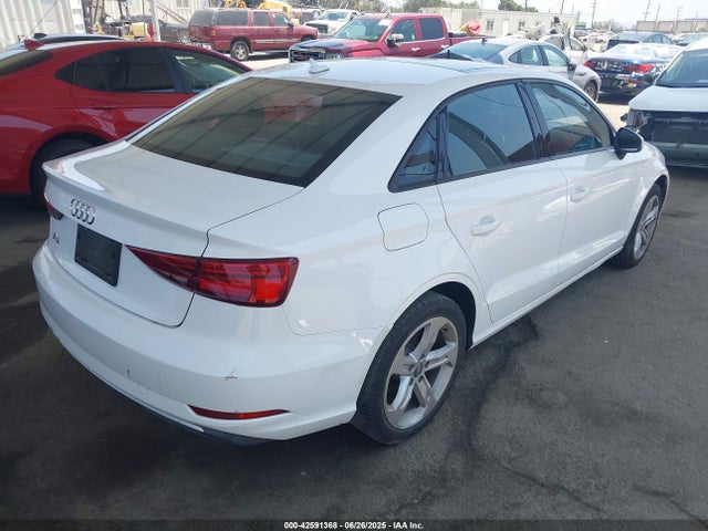 2017 AUDI A3 WAUAUGFF9H1029822 Photo 3