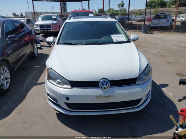 3VWCA7AU5FM509797 Volkswagen 2015