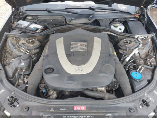 2011 MERCEDES-BENZ S 550 WDDNG7BB6BA400575 Photo 9