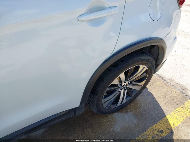 JA4APVAUXMU018514 Mitsubishi mivec
