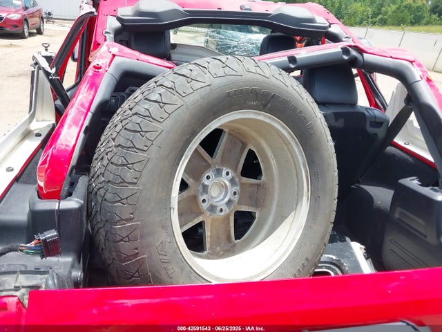 1C4HJXDN8KW682222 Jeep Wrangler