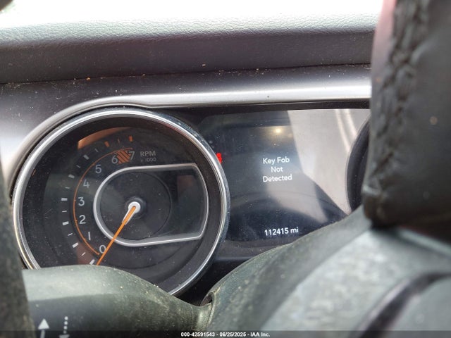 1C4HJXDN8KW682222 Jeep Wrangler