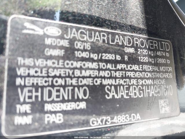 2017 JAGUAR XE SAJAE4BG1HA957610 Photo 8