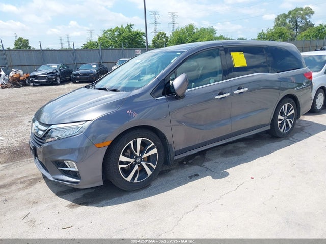 Honda j35y7 2018 5FNRL6H96JB010877 Image 2
