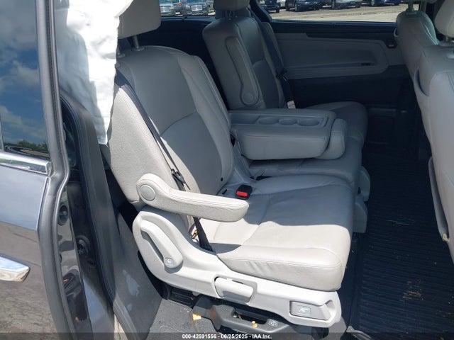 Honda j35y7 2018 5FNRL6H96JB010877 Image 8