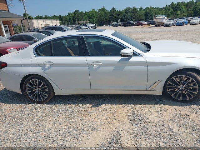 WBA13BJ07MWX06078 BMW 530I