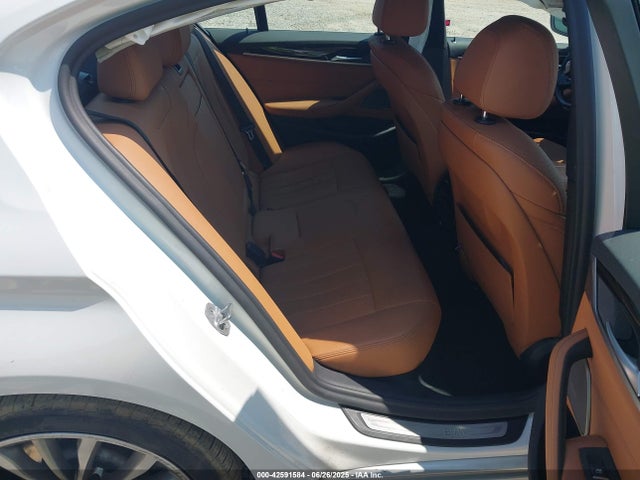 WBA13BJ07MWX06078 BMW 530I
