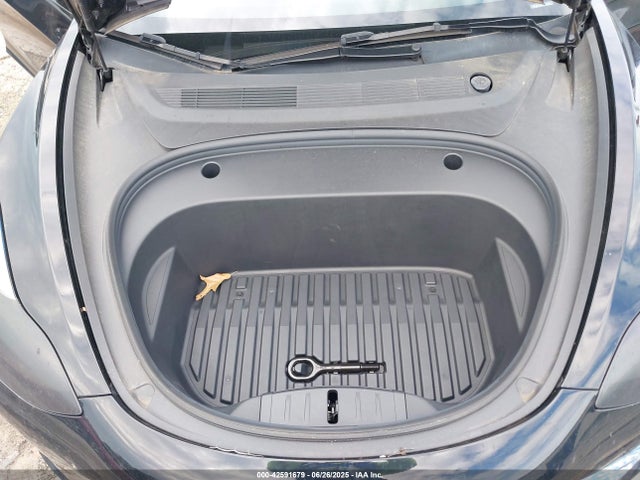2023 TESLA MODEL 3 5YJ3E1EA2PF565710 Photo 9