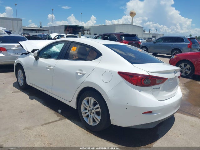 3MZBM1V70GM257463 Mazda pe