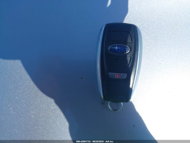 Subaru naturally aspirated 2016 JF2GPANC1G8328026 Image 11