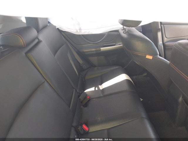 Subaru naturally aspirated 2016 JF2GPANC1G8328026 Image 8