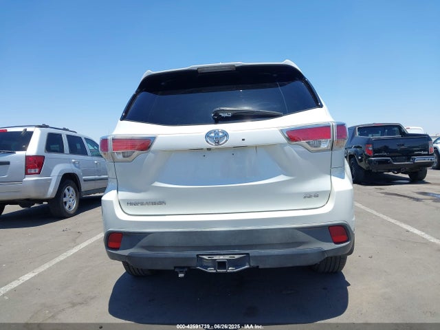 5TDKKRFH5FS061693 Toyota 2gr-fe