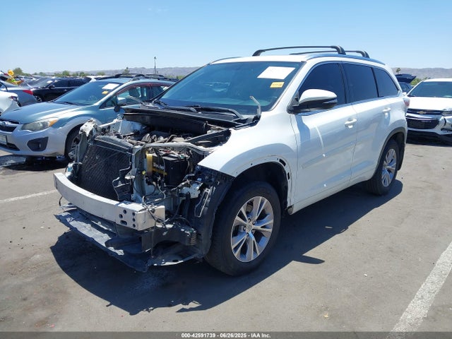 5TDKKRFH5FS061693 Toyota 2gr-fe