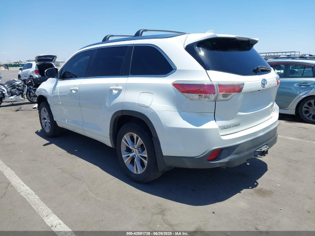 5TDKKRFH5FS061693 Toyota 2gr-fe