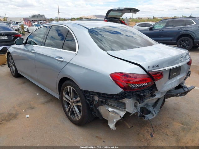 W1KZF8EB9MA934226 Mercedes-Benz m264