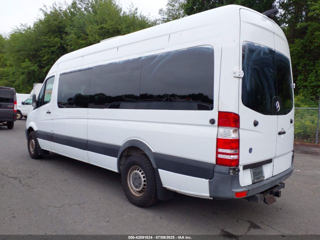 2014 MERCEDES-BENZ SPRINTER 2500 WDZPE8CC3E5939674 Photo 2