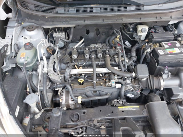 Nissan 2019 2019 3N1CP5CU3KL538284 Image 10