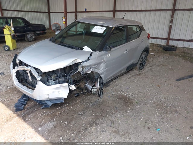 Nissan 2019 2019 3N1CP5CU3KL538284 Image 2
