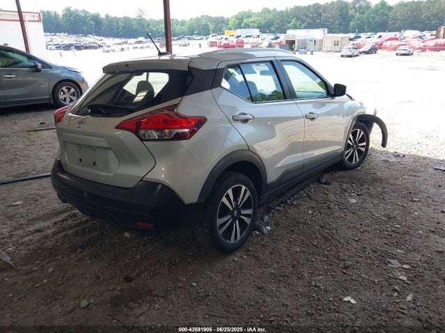Nissan 2019 2019 3N1CP5CU3KL538284 Image 4
