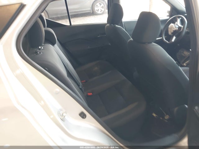 Nissan 2019 2019 3N1CP5CU3KL538284 Image 8