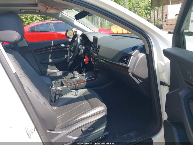 2019 AUDI Q5 WA1ANAFY5K2054517 Photo 4