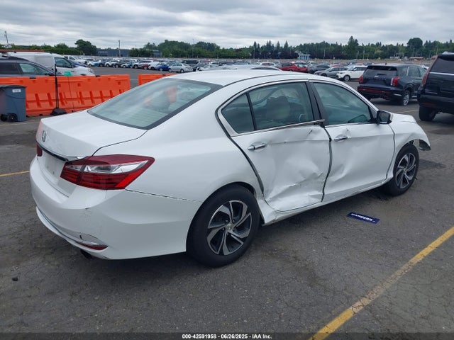 Honda k24w1 2016 1HGCR2F34GA129705 Image 4