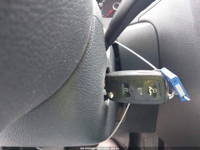 Volkswagen Jetta 2014 3VWD07AJ0EM422885 Image 11