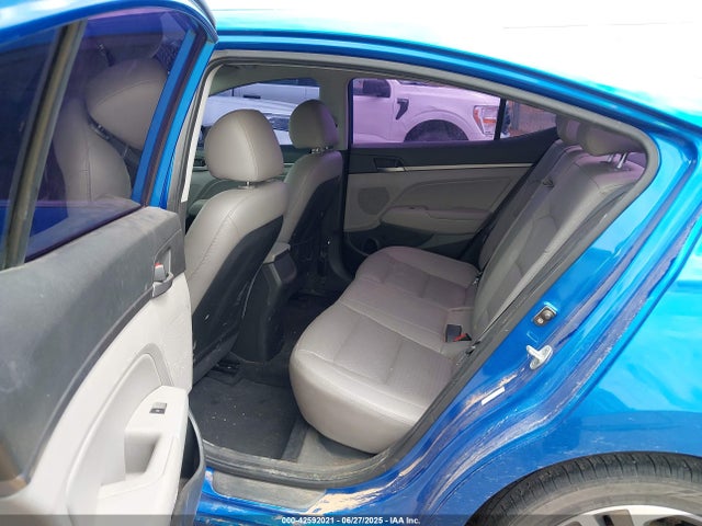 KMHD84LF4HU135757 Hyundai 2017