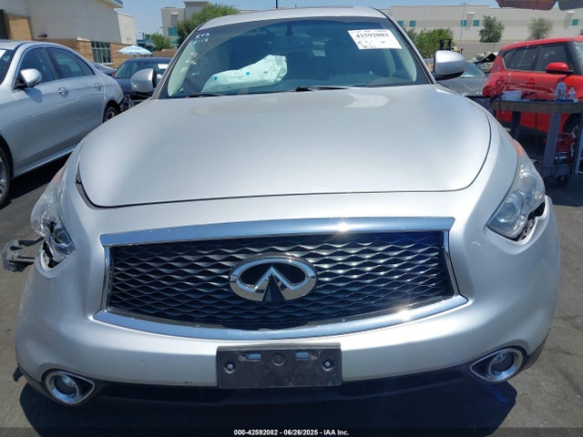 JN8CS1MU5HM141486 Infiniti 2017