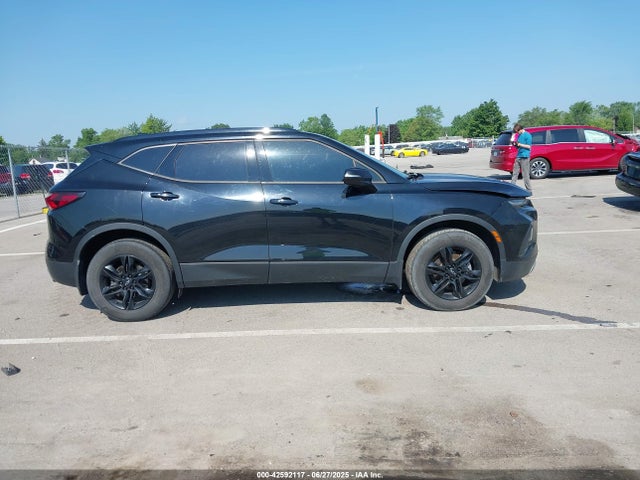 Chevrolet lgx 2019 3GNKBCRS9KS589044 Image 13