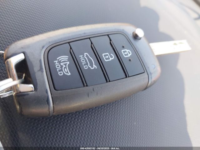 2021 HYUNDAI ELANTRA KMHLL4AG4MU173585 Photo 10