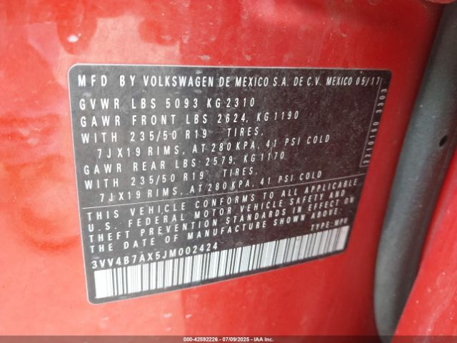 2018 VOLKSWAGEN TIGUAN 3VV4B7AX5JM002424 Photo 8