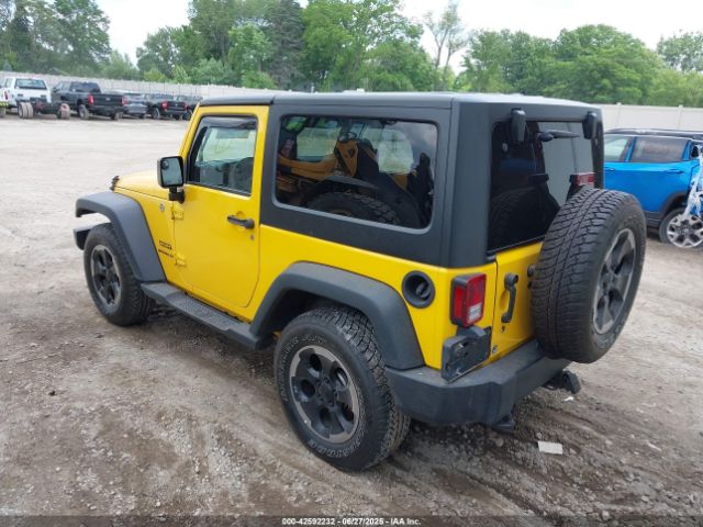 2015 JEEP WRANGLER 1C4AJWAG1FL652522 Photo 2