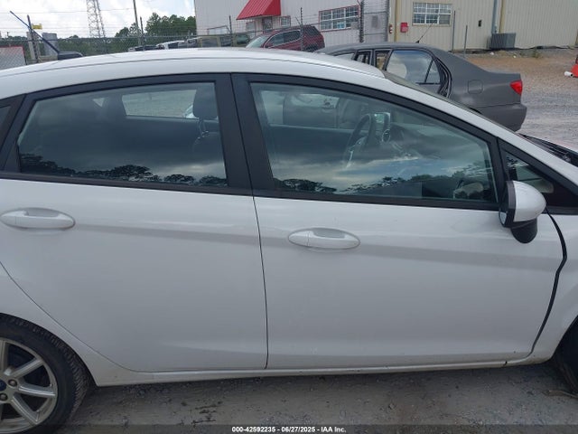 Ford 2019 2019 3FADP4EJ2KM150669 Image 13