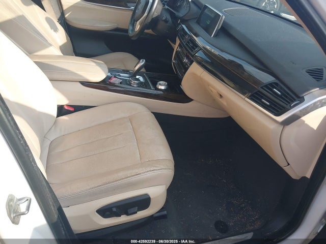5UXKR0C55G0U08864 BMW X5