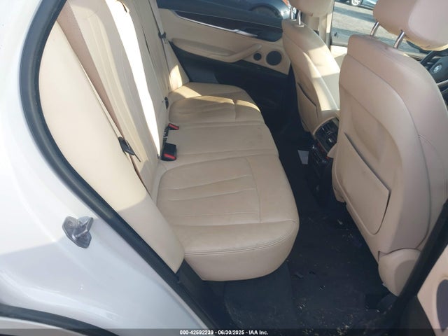5UXKR0C55G0U08864 BMW X5