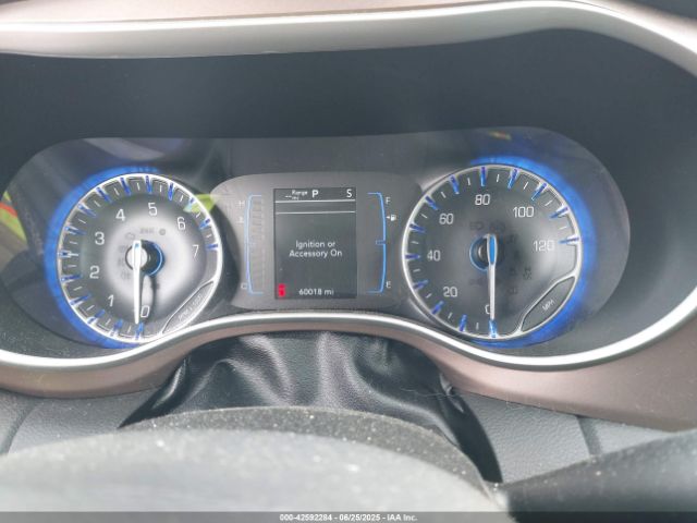 2023 CHRYSLER VOYAGER 2C4RC1CGXPR577664 Photo 6