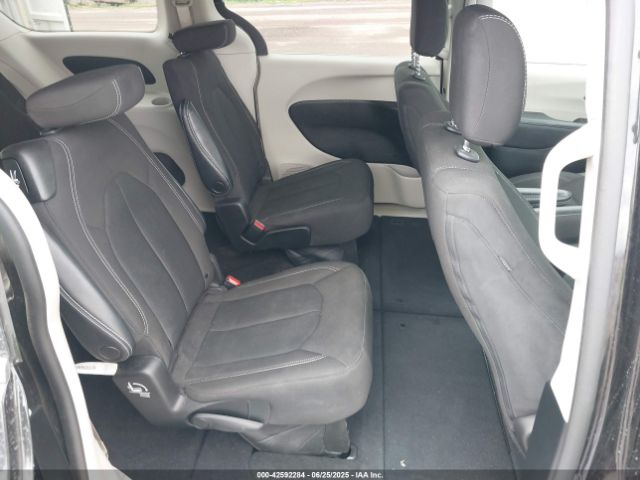 2023 CHRYSLER VOYAGER 2C4RC1CGXPR577664 Photo 7