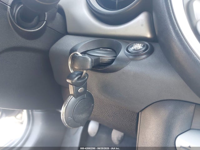 2009 MINI COOPER WMWMR33599TJ94357 Photo 10