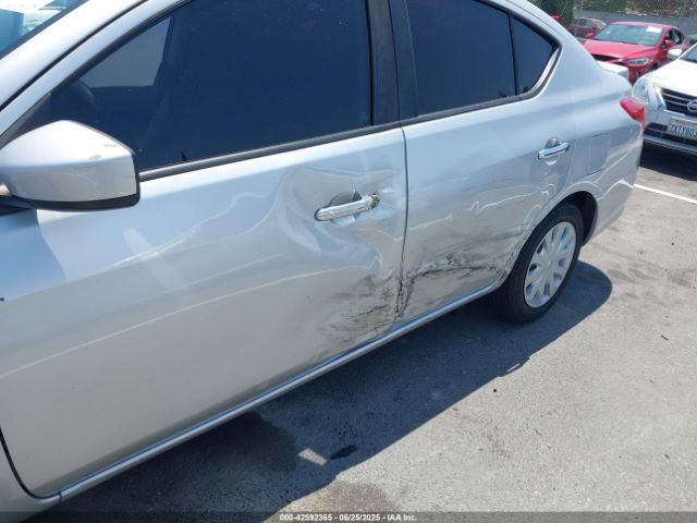 3N1CN7AP5FL847906 Nissan 2015