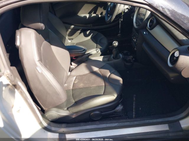 2012 MINI COOPER WMWSX1C57CT300216 Photo 4